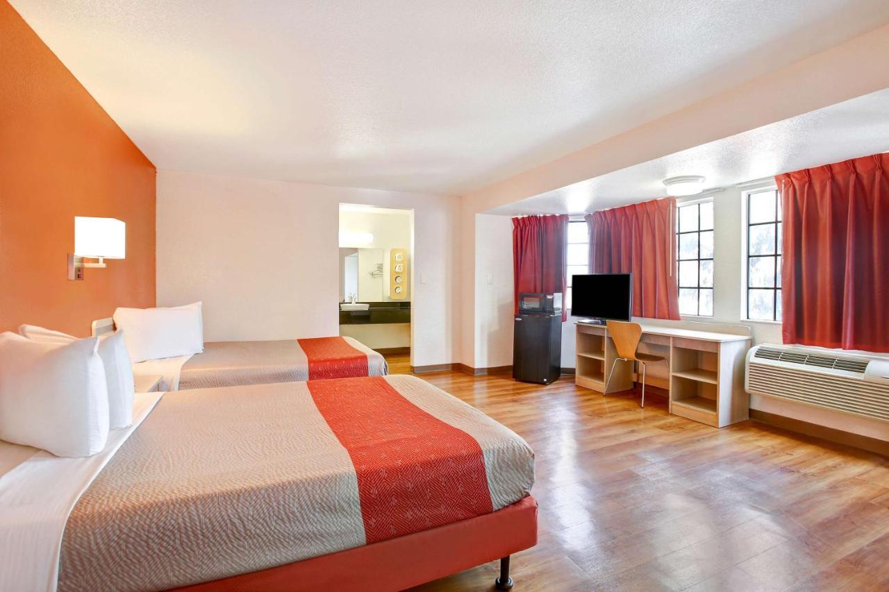 6-fremont, Ca - North Hotel